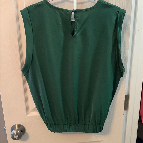 SHEIN Green Boxy Blouse with Rounded Neckline - Picture 1 of 5